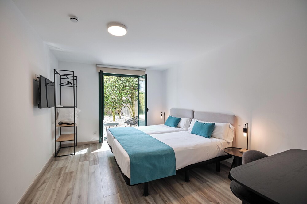 غرفة قياسية بسريرين منفصلين، Pombal Rooms Santiago 4/7