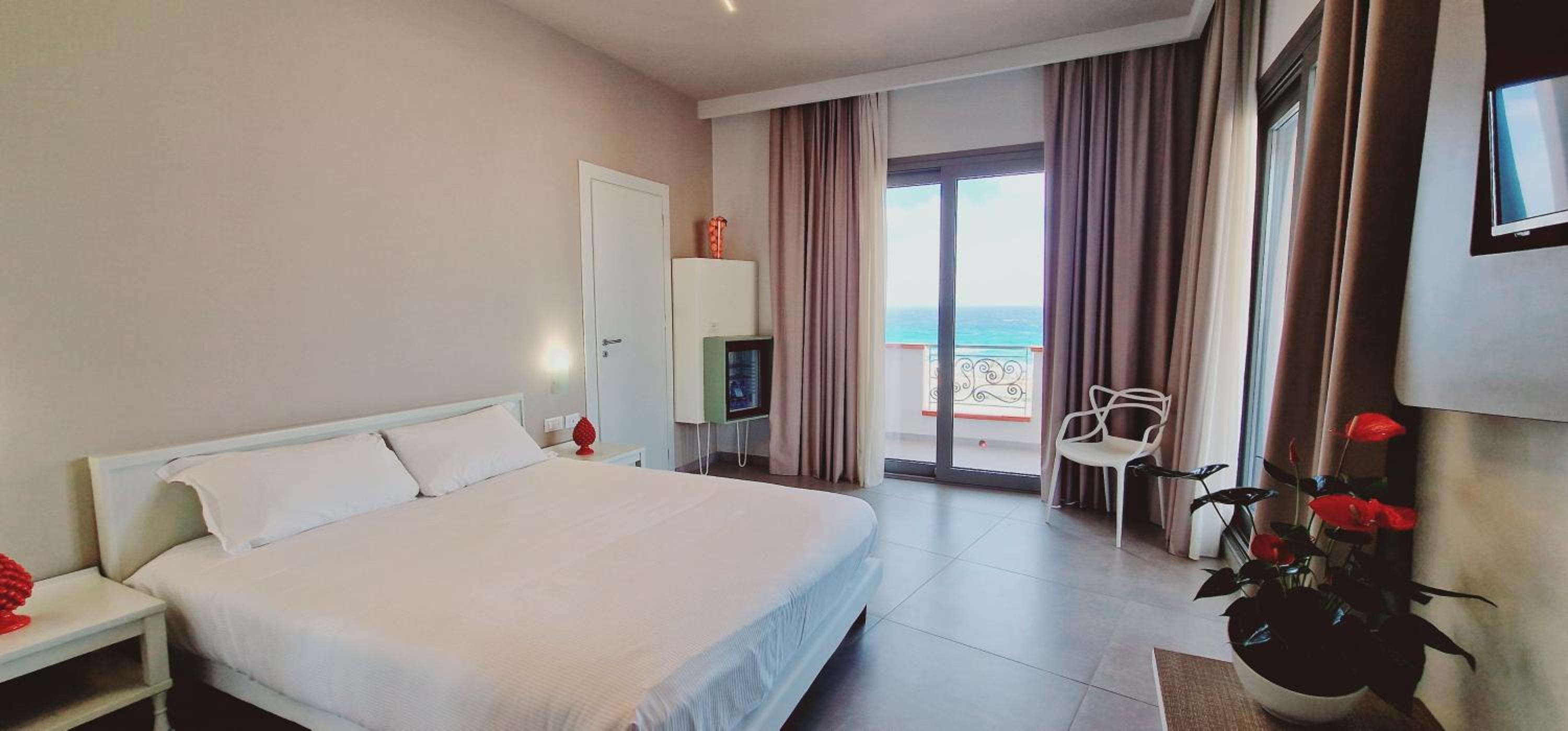 Junior Suite, Deluxe