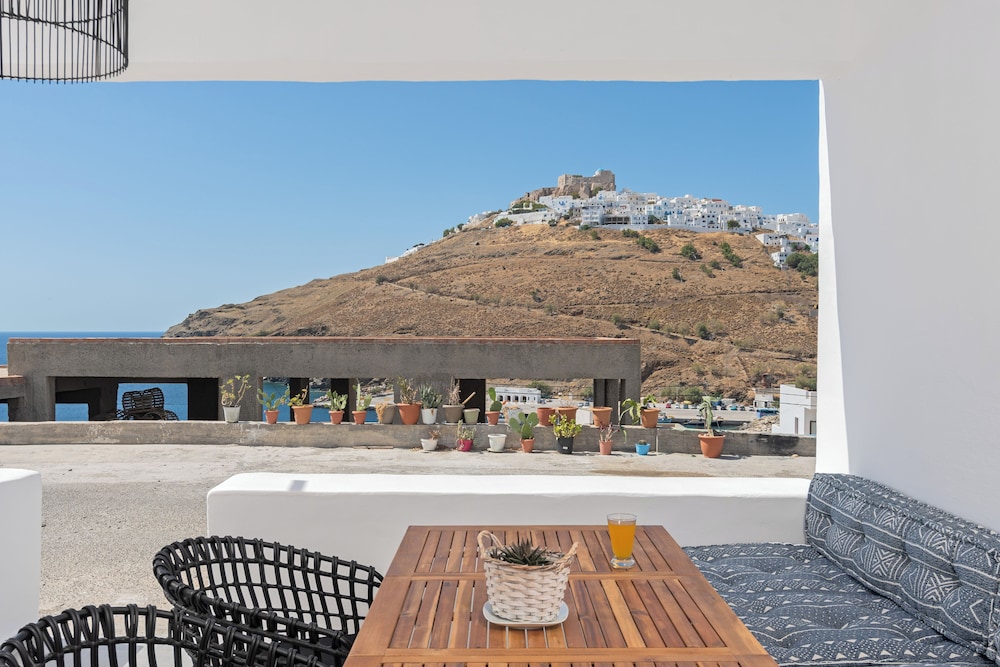 Ixthioessa Hotel 39/53