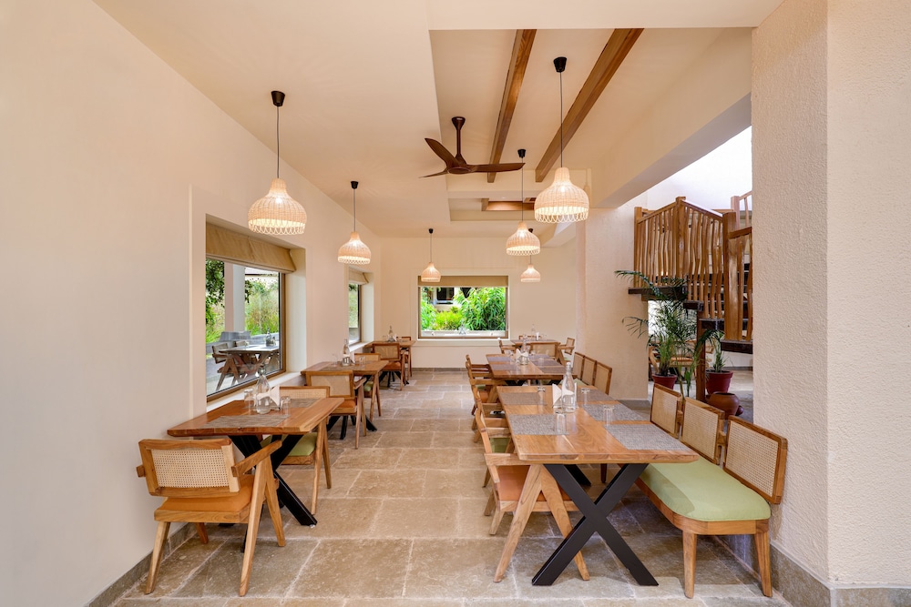Lemon Tree Wildlife Resort Kanha 16/34