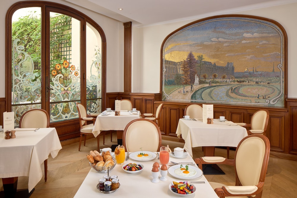 Hotel Regina Louvre 45/60
