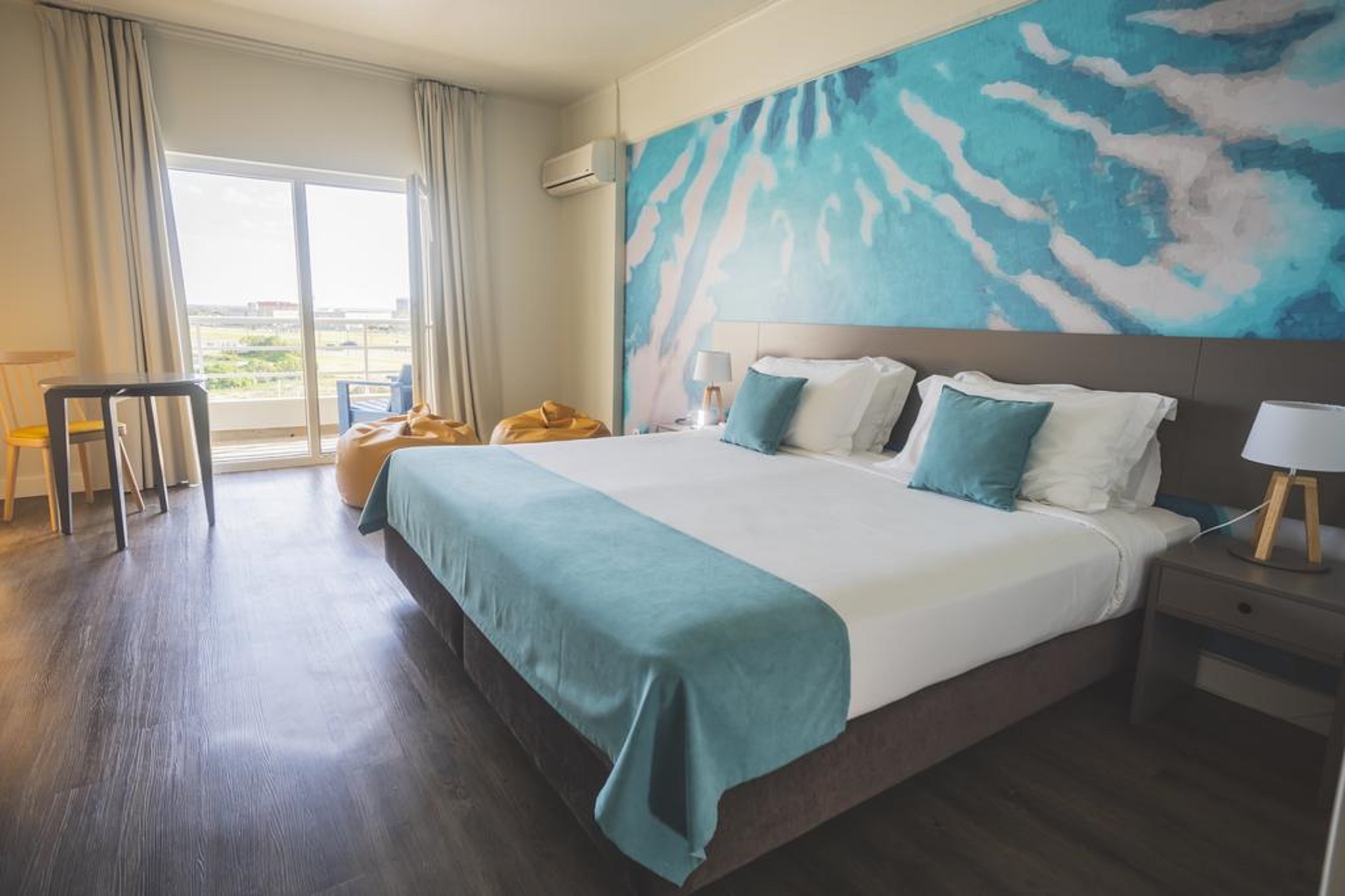 Standard, Double or Twin Bed