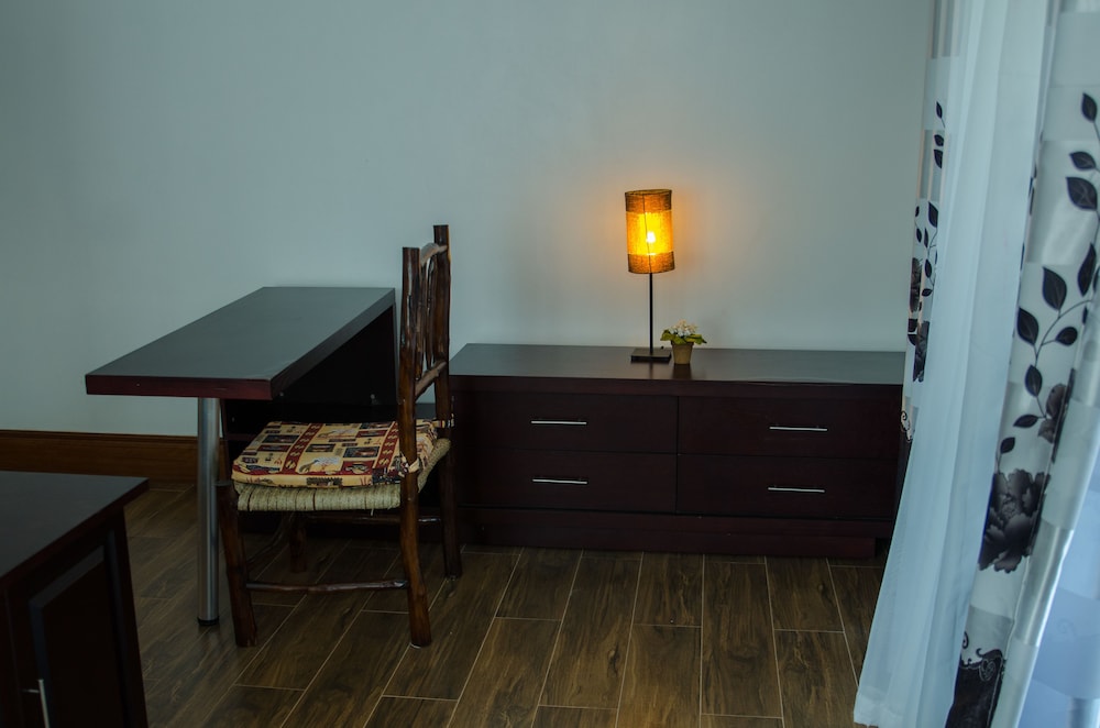 Queens Chateau Boutique Villa 19/50