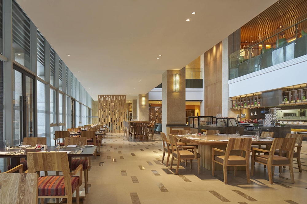 Four Points By Sheraton Chengdu Pujiang Resort 30/37
