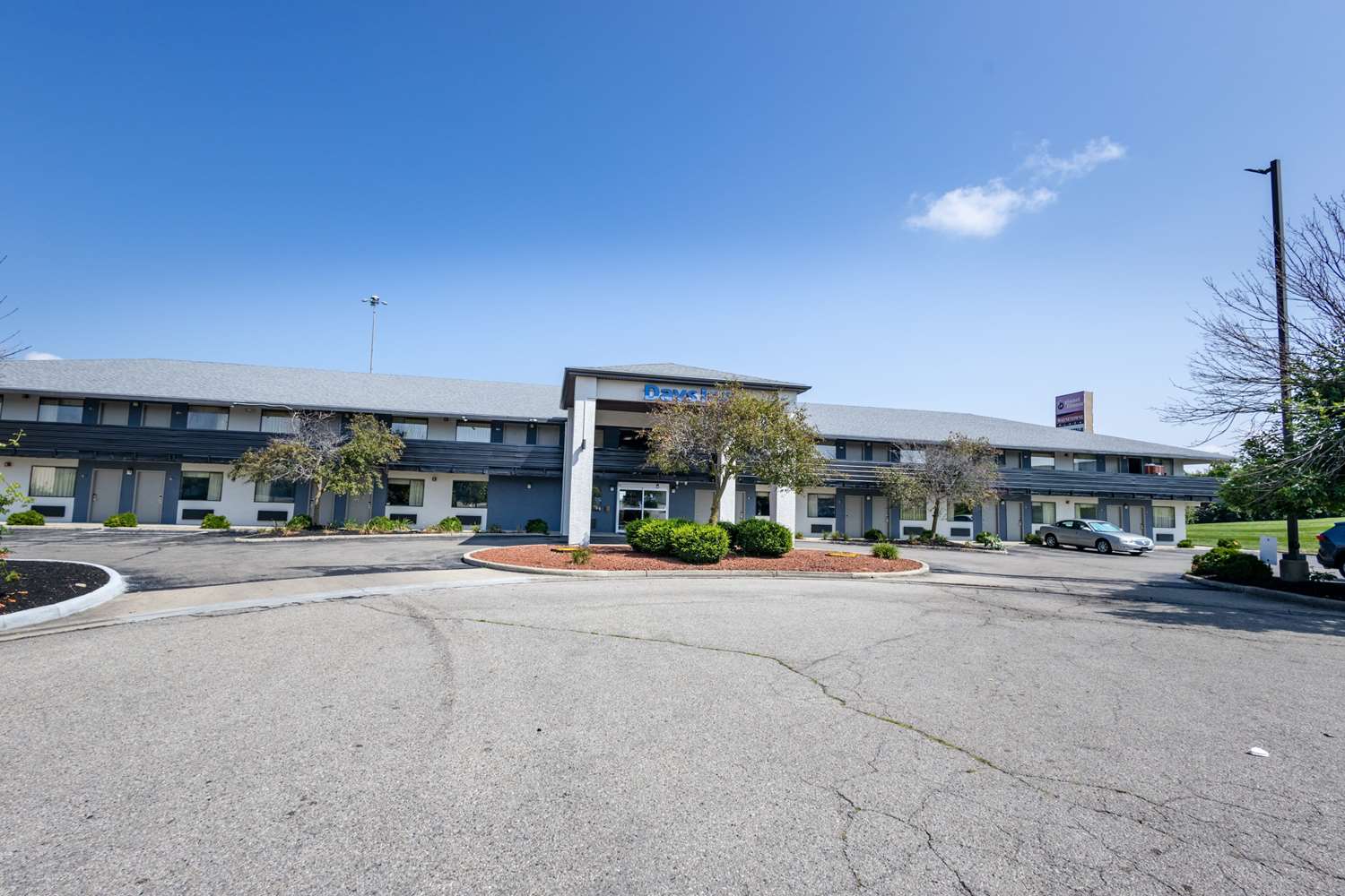 Days Inn by Wyndham Dayton Huber Heights Northeast 12/20