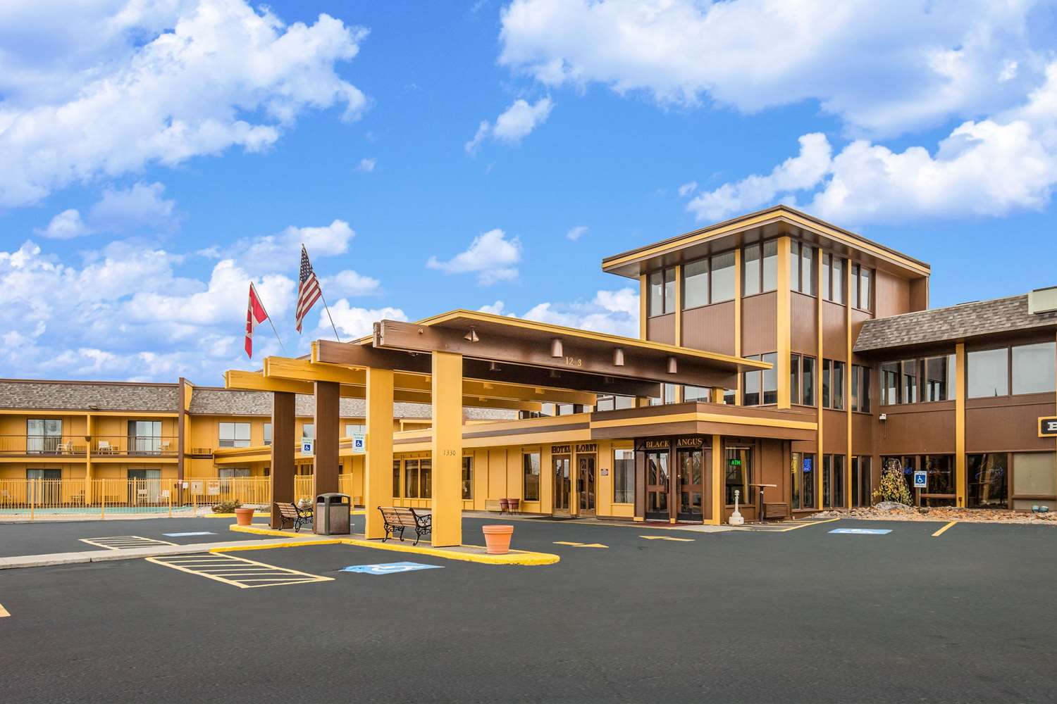 Quality Inn Big Sky 8/9
