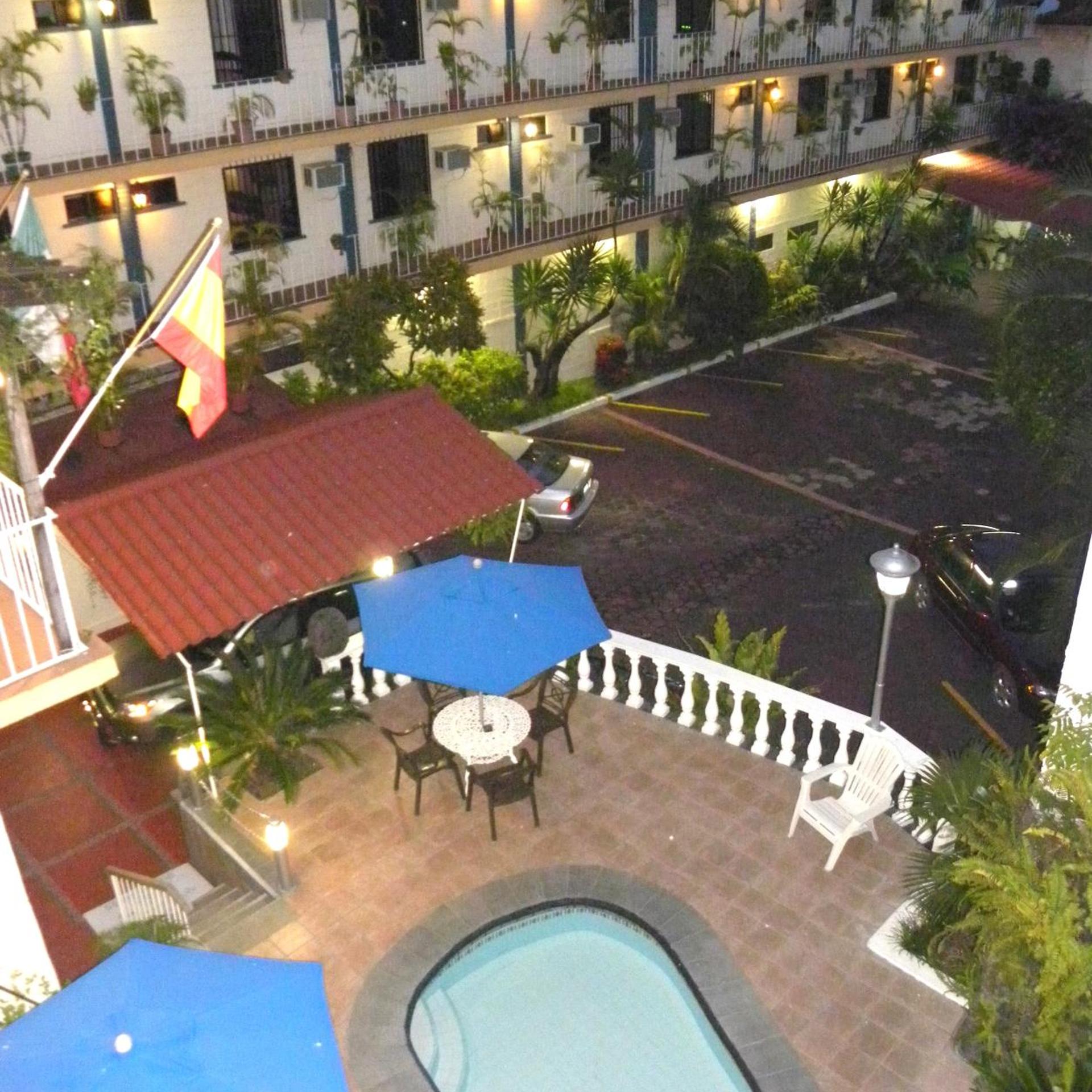 Hotel Los Arcos 40/51