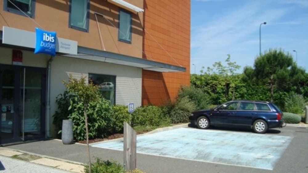 IBIS BUDGET TOULOUSE AEROPORT 3/67