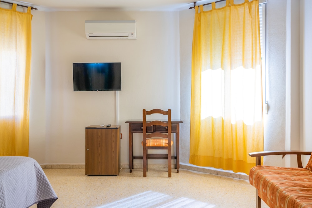 Hotel Velis 35/50