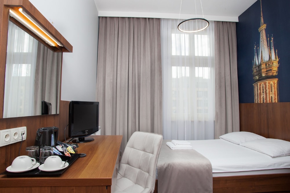 ECONOMY, DOUBLE BED