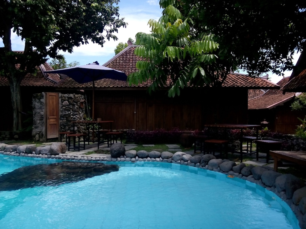 Tembi Rumah Budaya 48/50