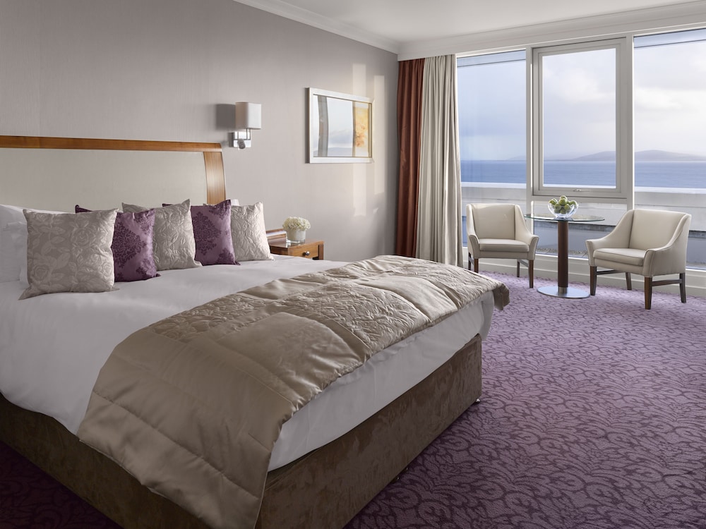 Salthill Hotel 13/61