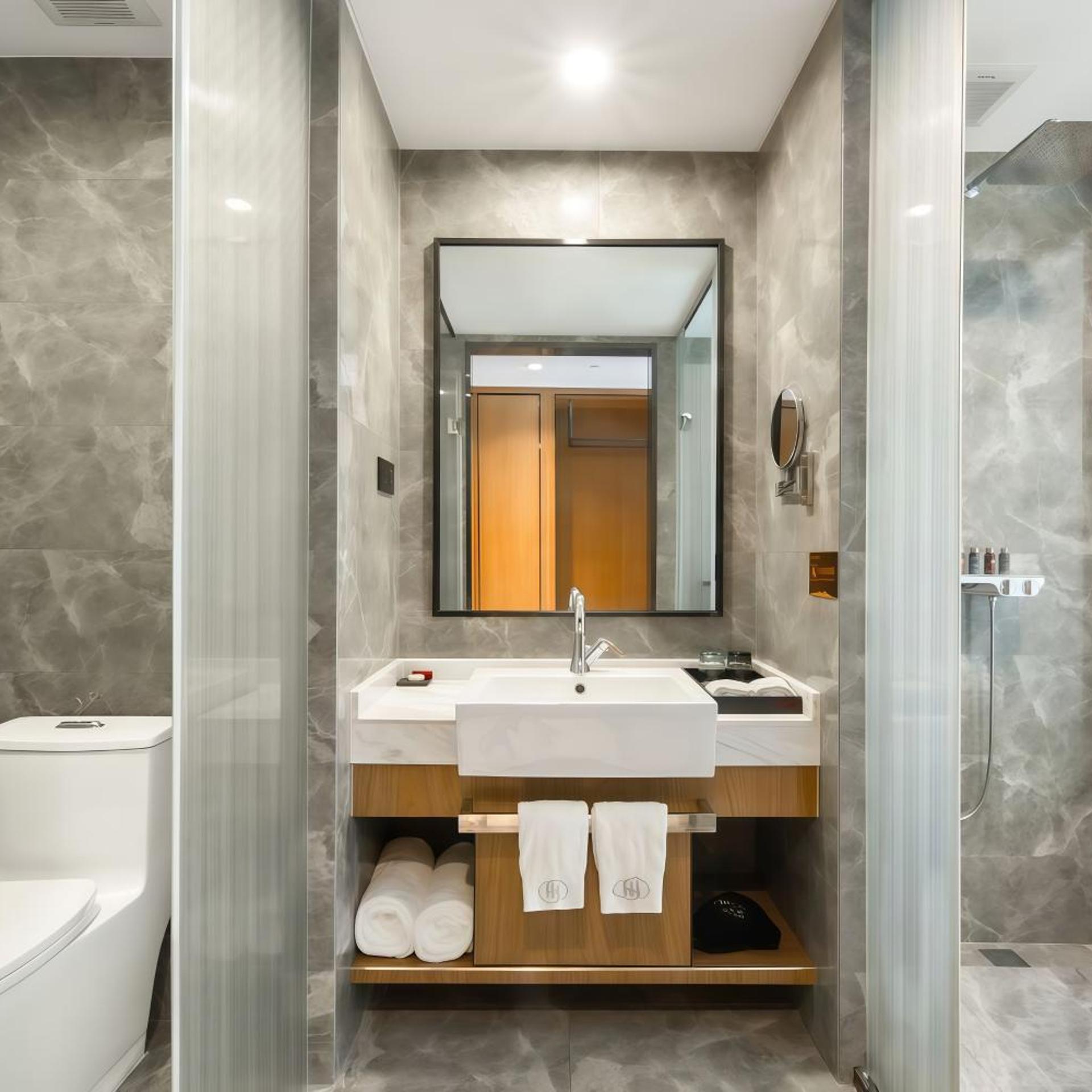 Huhua International Hotel (Shanghai Songjiang) 34/35