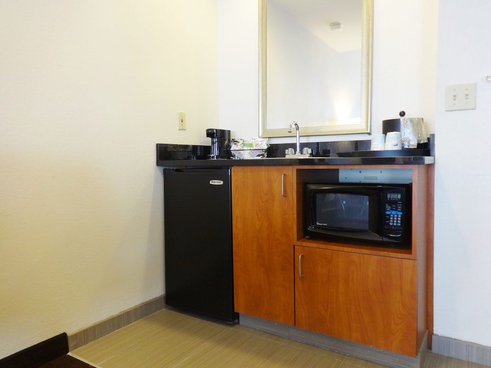 Hampton Inn And Suites Port St. Lucie West 22/53