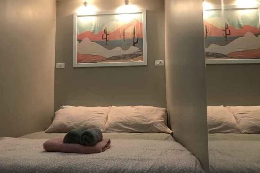 Kamin Bird Hostel 9/24
