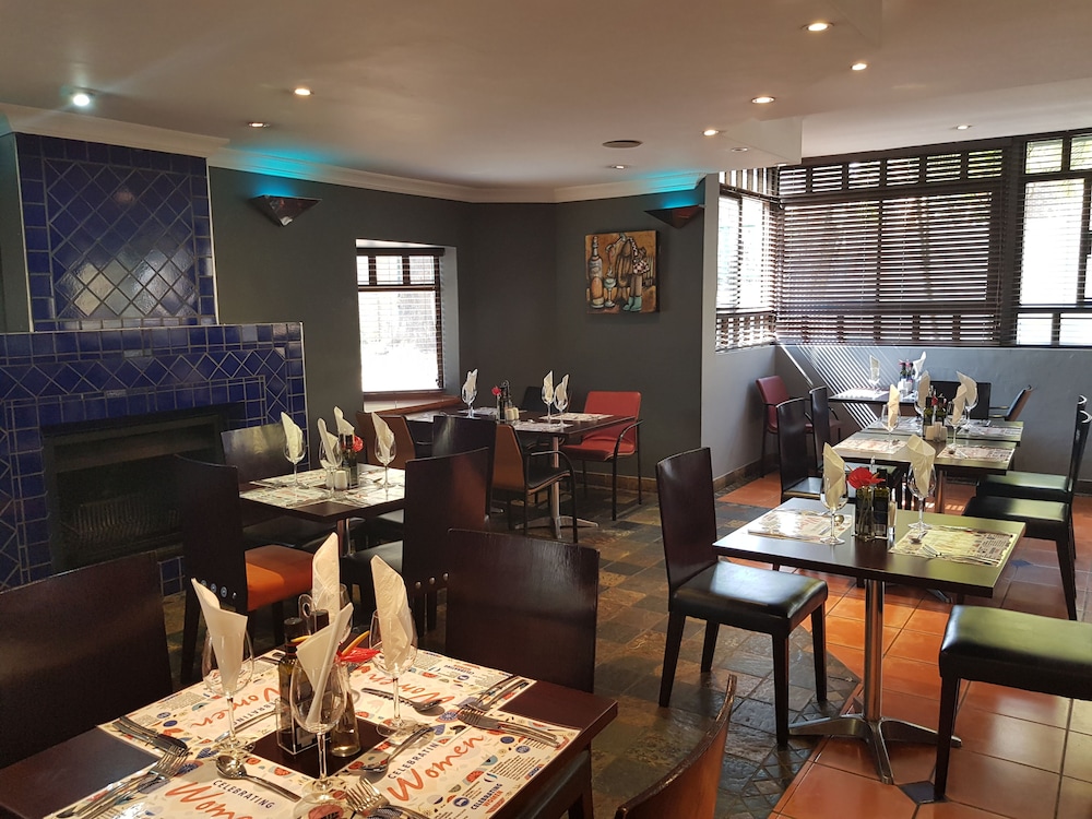 Court Classique Suite Hotel 33/50