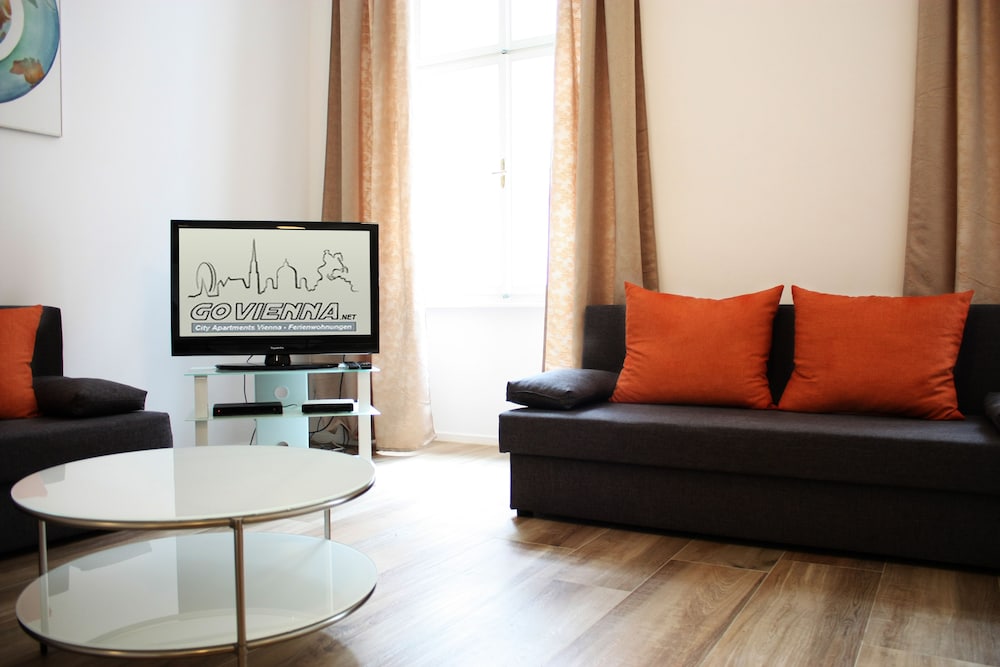 Govienna Luxury Oldtown Apartments 15/24