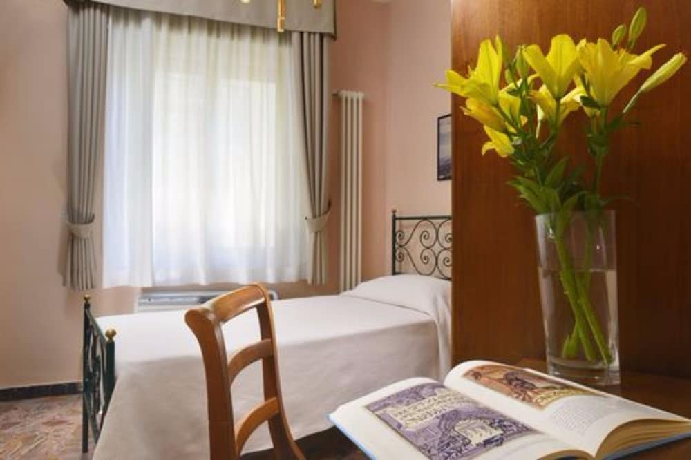 Hotel Titano 33/54
