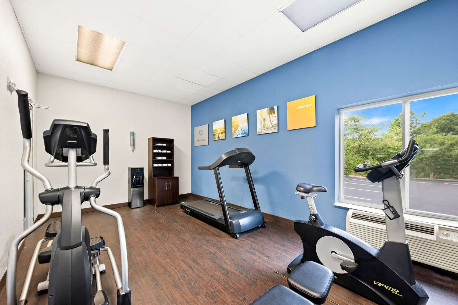 Comfort Suites Abingdon 18/40