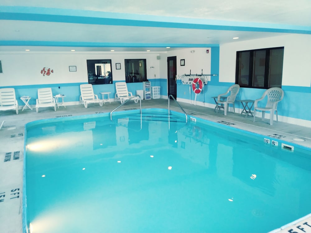 Comfort Inn Huntingdon, PA 18/34