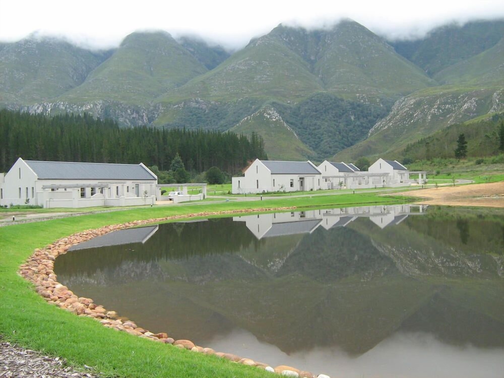 Gaikou Lodge 30/37