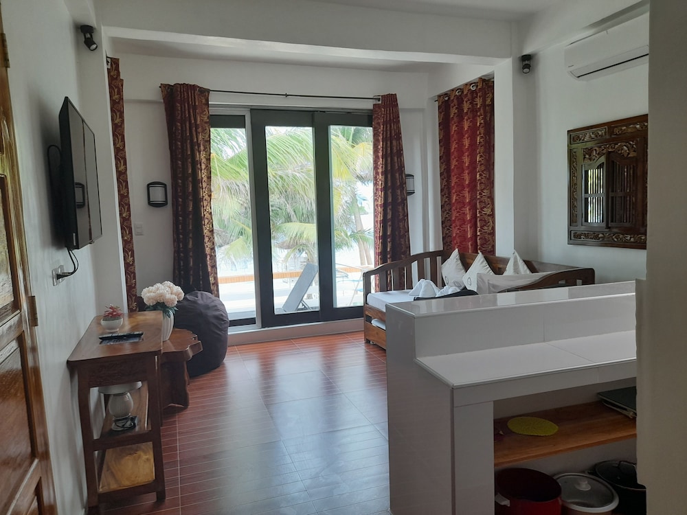Marnin's Place Boracay 19/50