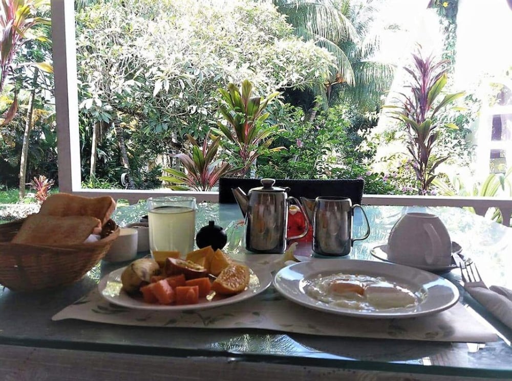 Beau Vallon Bungalows 34/50