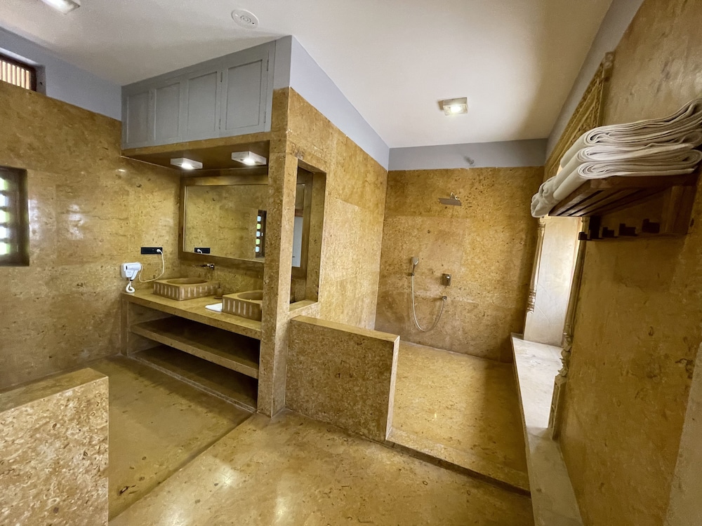 Mystic Jaisalmer Hostel / Backpacker 48/50