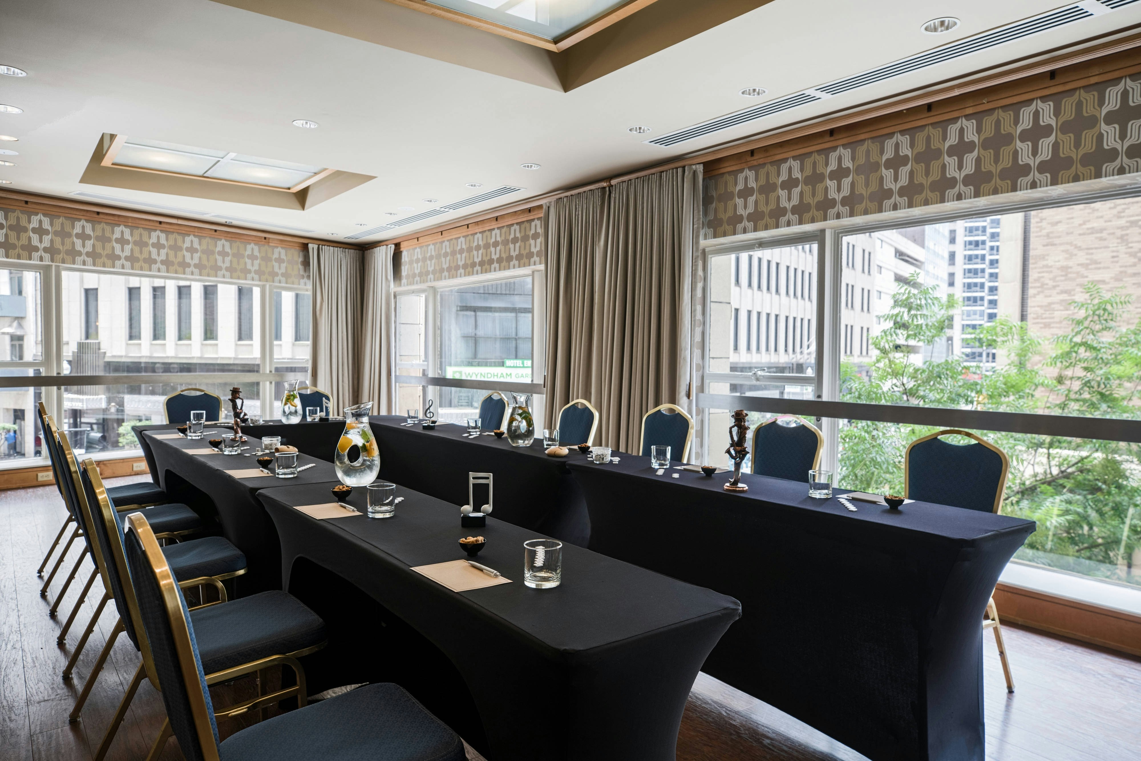 Renaissance New Orleans Pere Marquette French Quarter Area Hotel 23/25