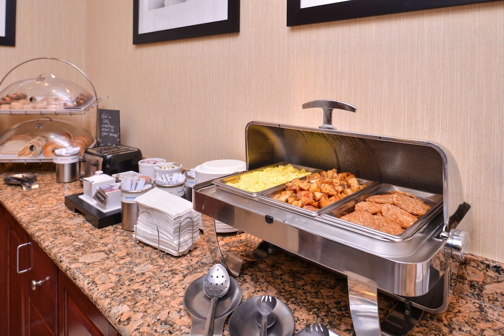 Hampton Inn York 41/48