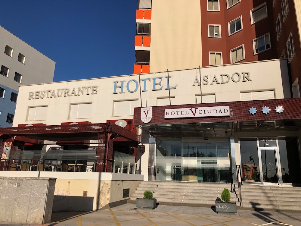 HOTEL V. CIUDAD 3/24