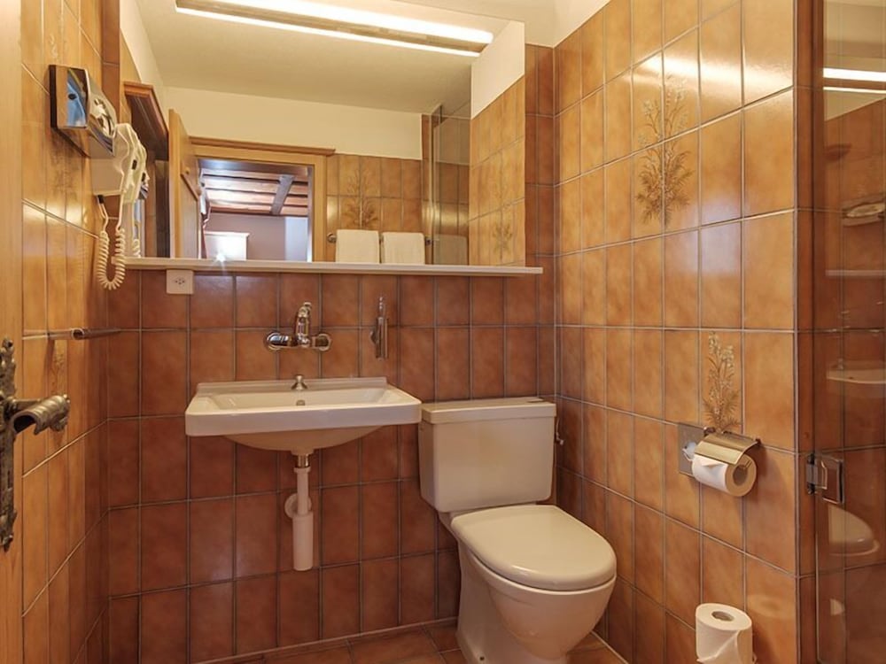 Madrisa Lodge 60/62