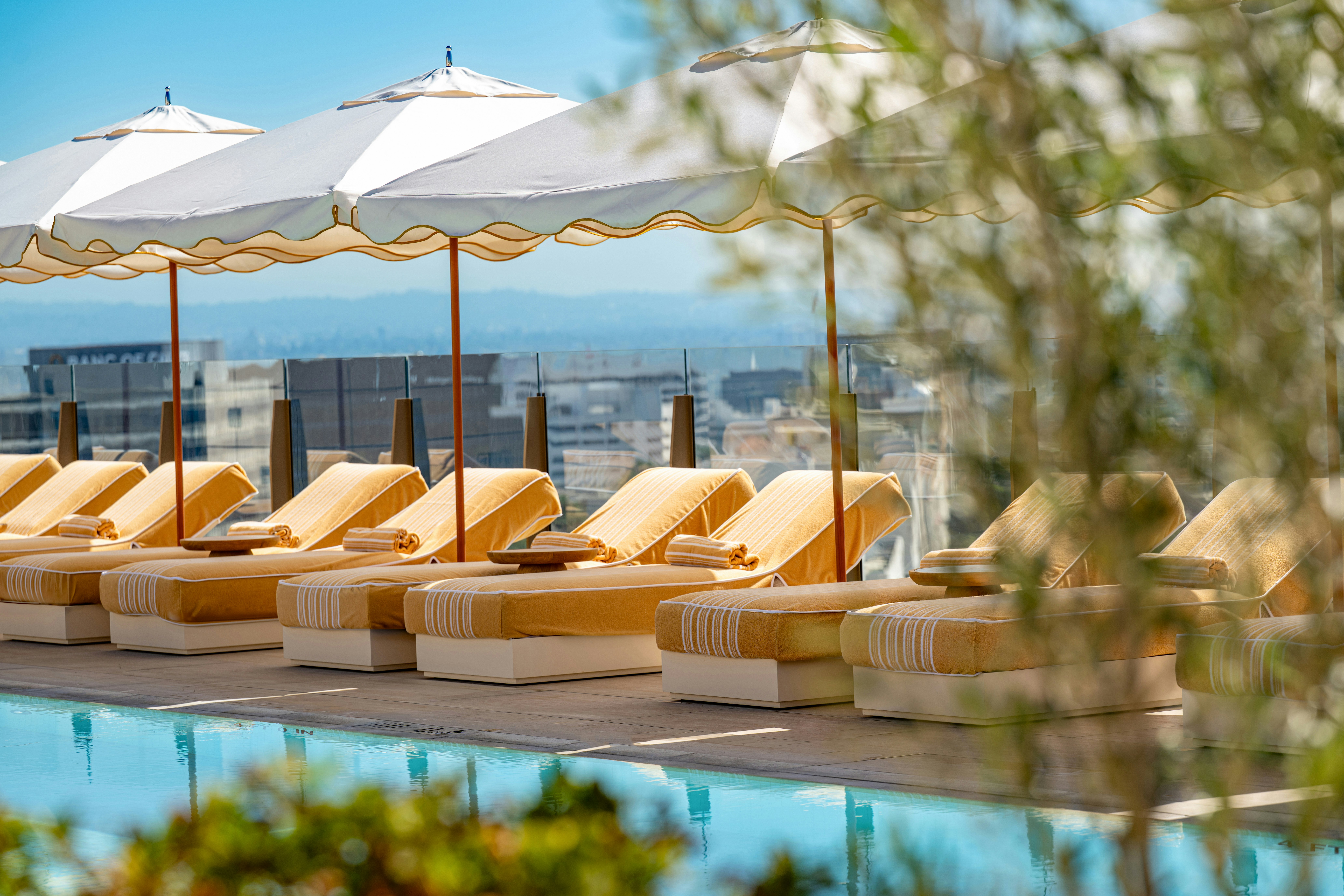 Waldorf Astoria Beverly Hills 77/79