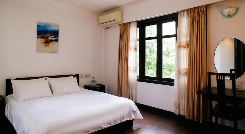 Song Huong Hotel 21/68