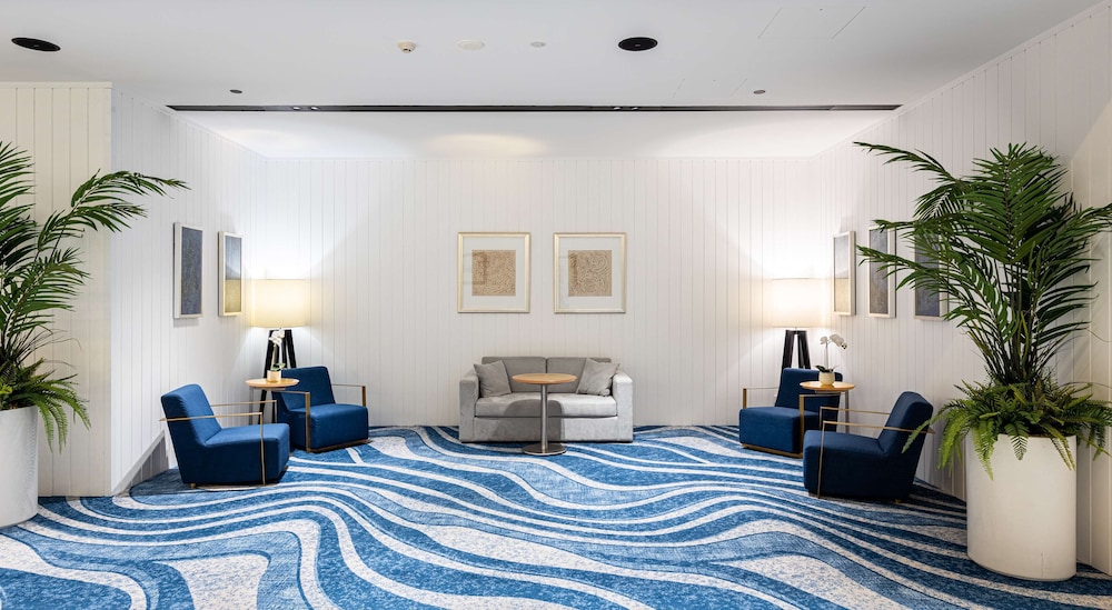 Hilton Surfers Paradise Hotel and Residences 13/60