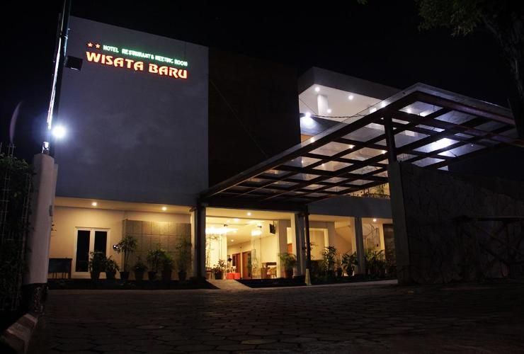 Hotel Wisata Baru 1/11