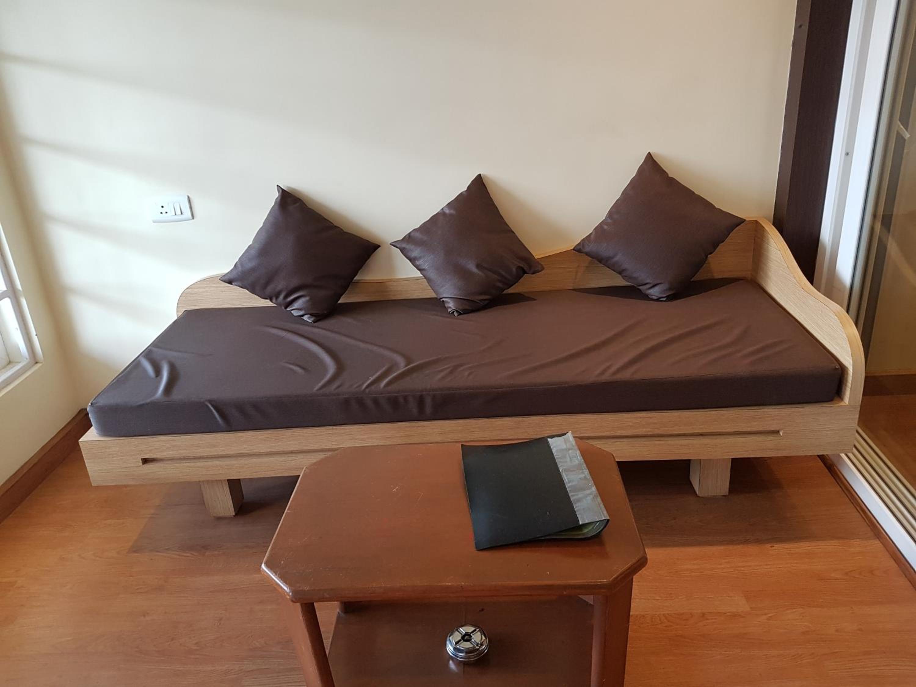 HOTEL DARSHAN 42/55