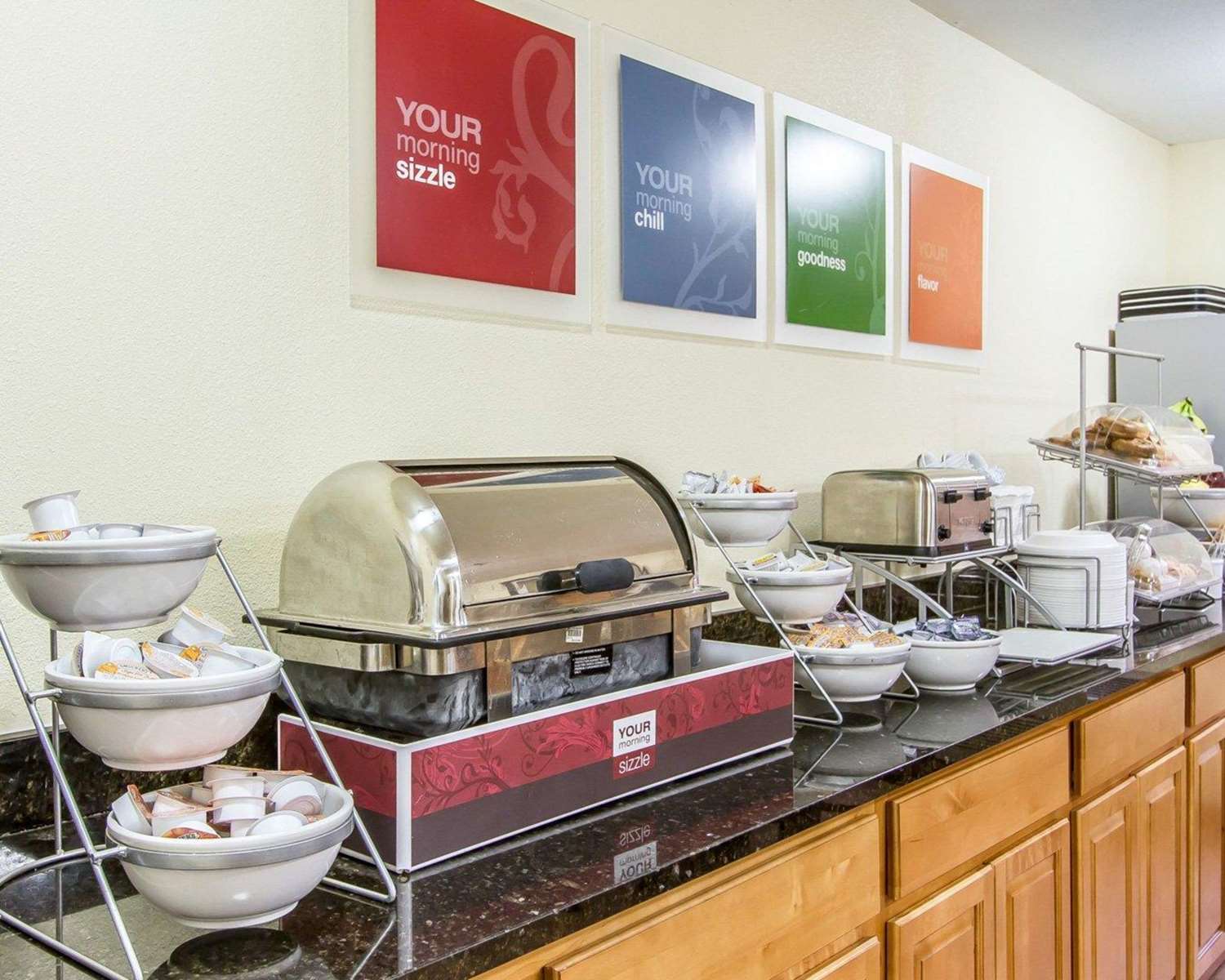 Quality Inn Macomb Near University Area 16/38