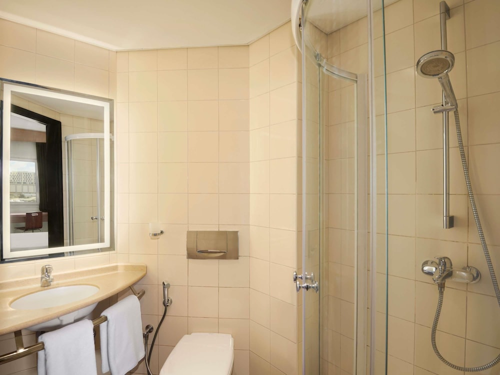 Ibis Muscat 47/48