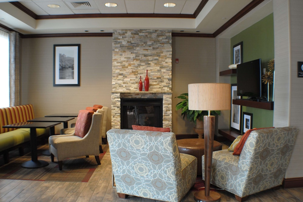 Hampton Inn Murphy 37/49