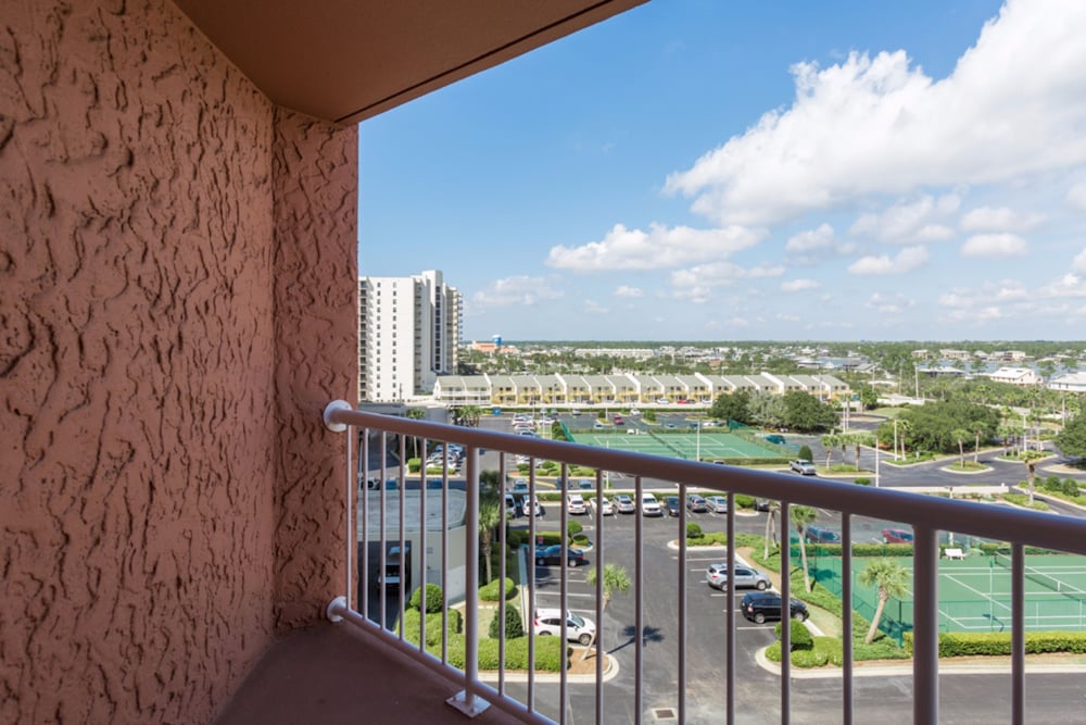 Perdido Beach Resort 8/65