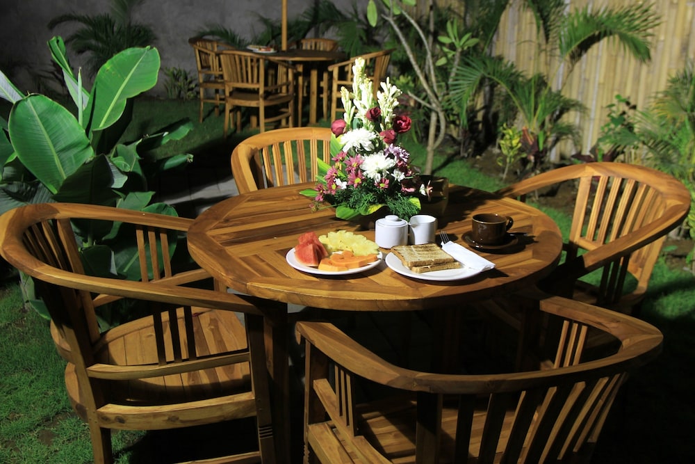 Saren Guest House Bali 53/59
