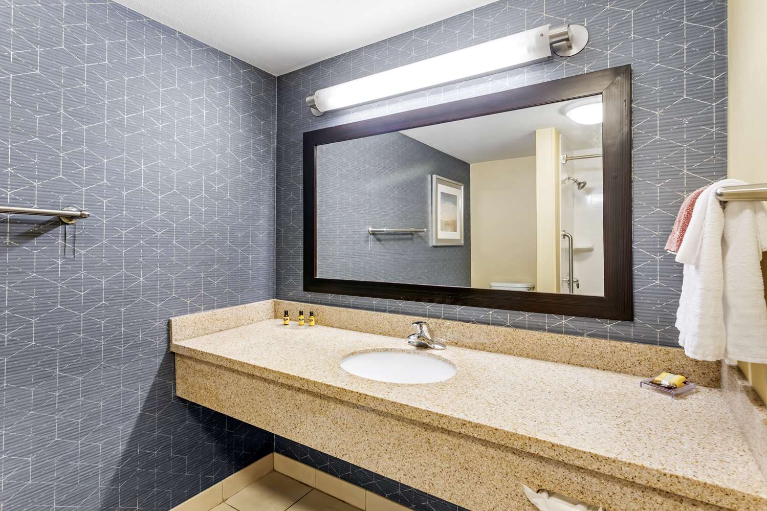 Best Western Plus Provo University Inn 19/19