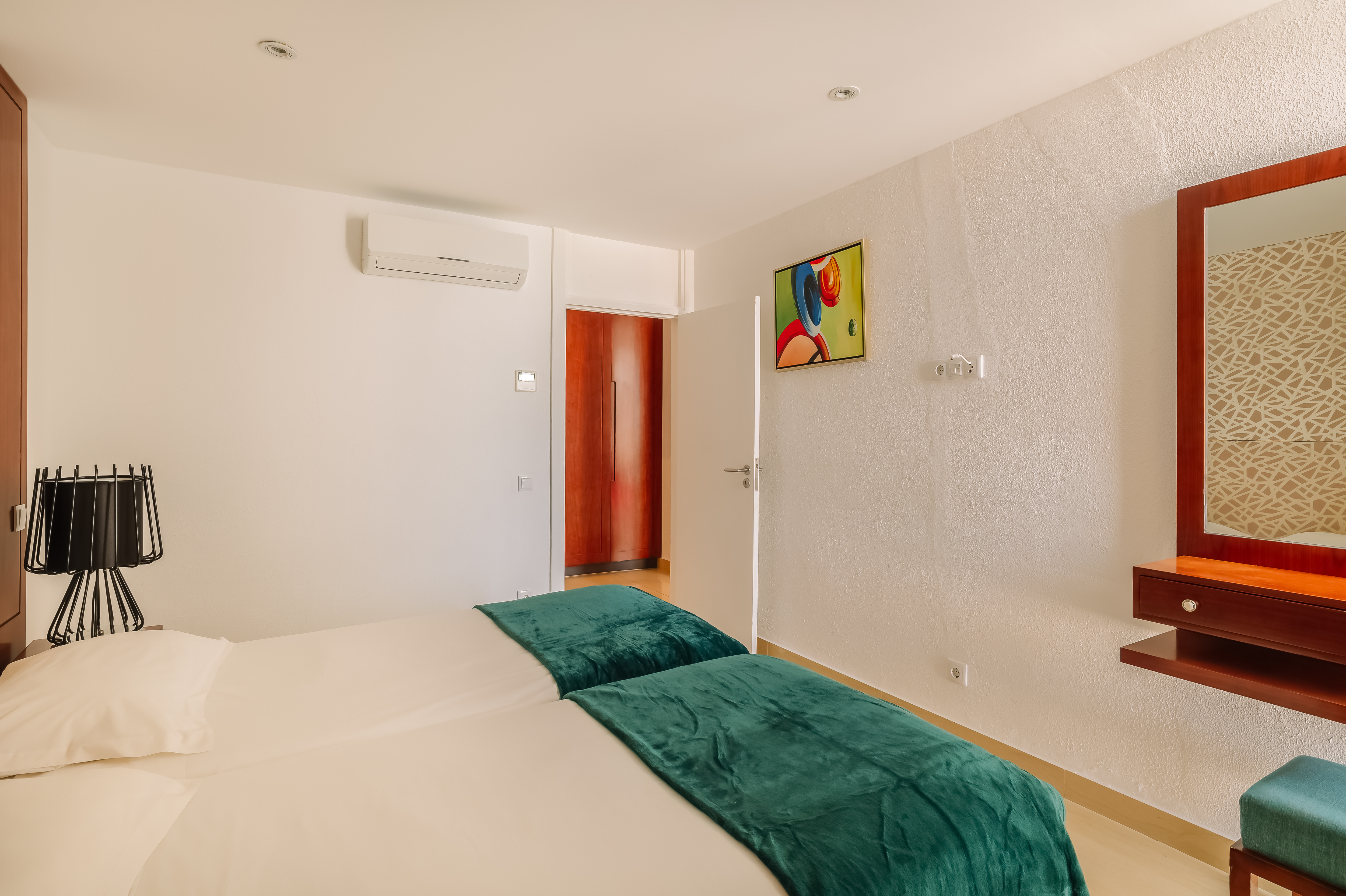 1 Bedroom, Apartment
