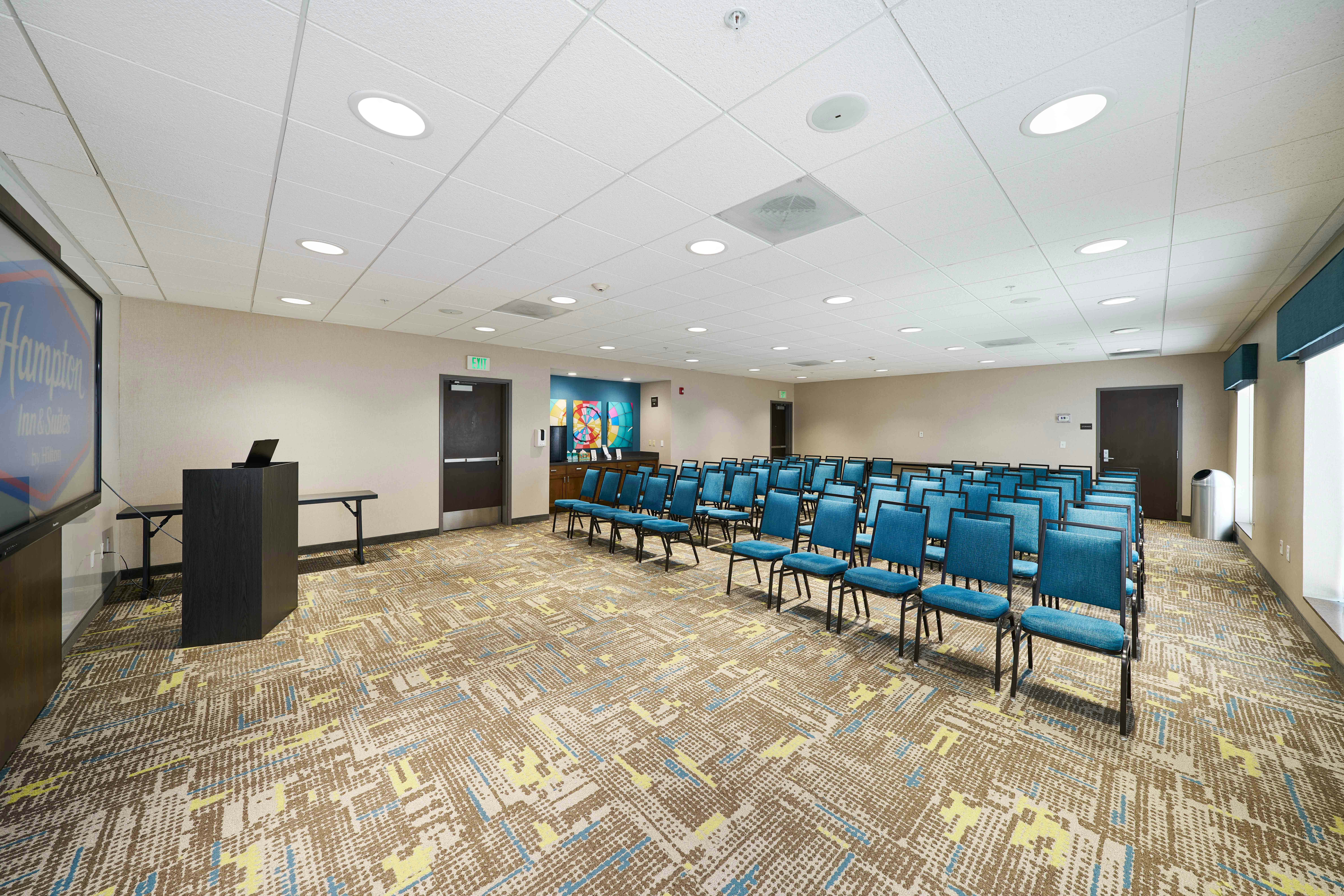 Hampton Inn And Suites Salinas 55/64