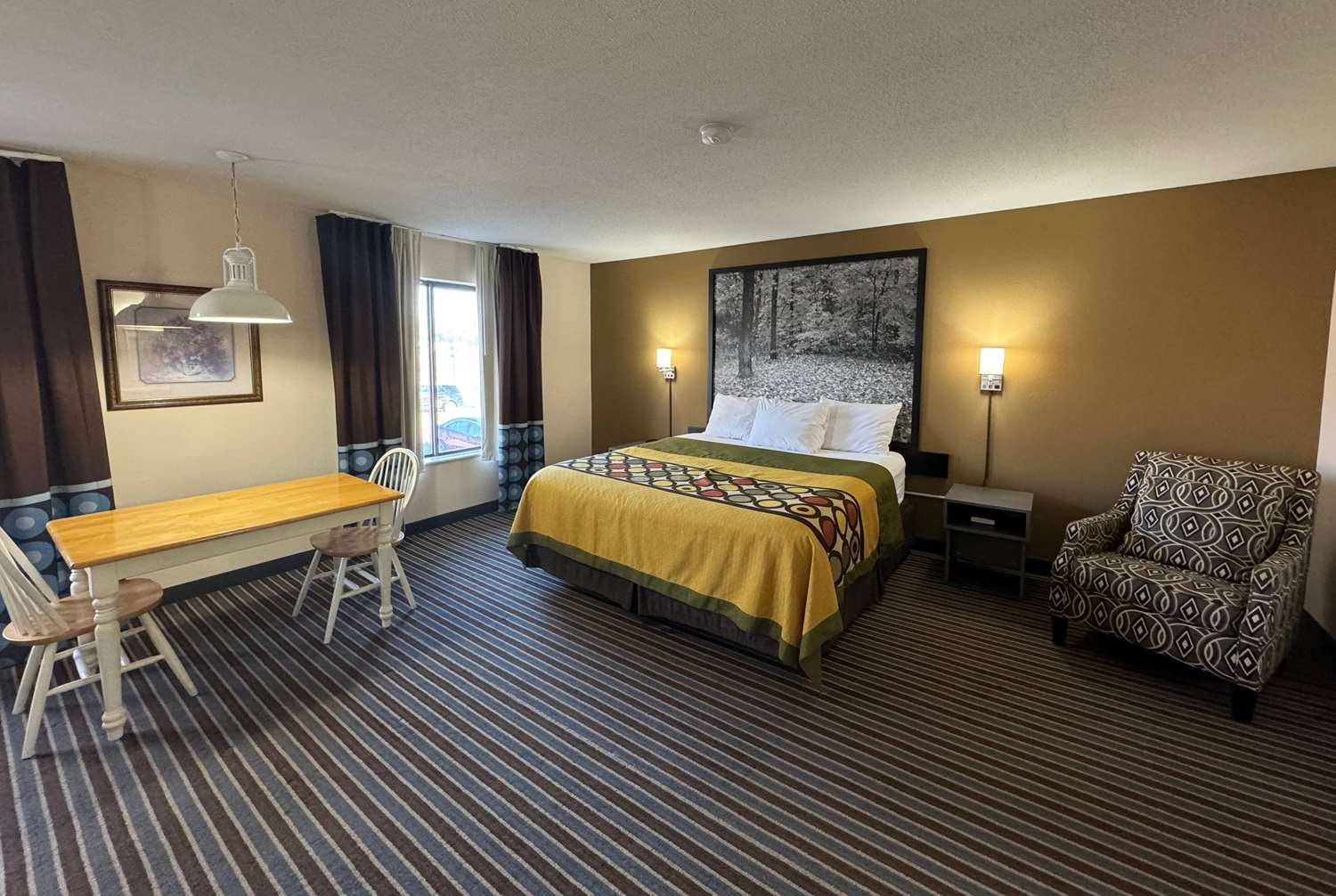 Super 8 by Wyndham Columbia Clark Lane 4/16