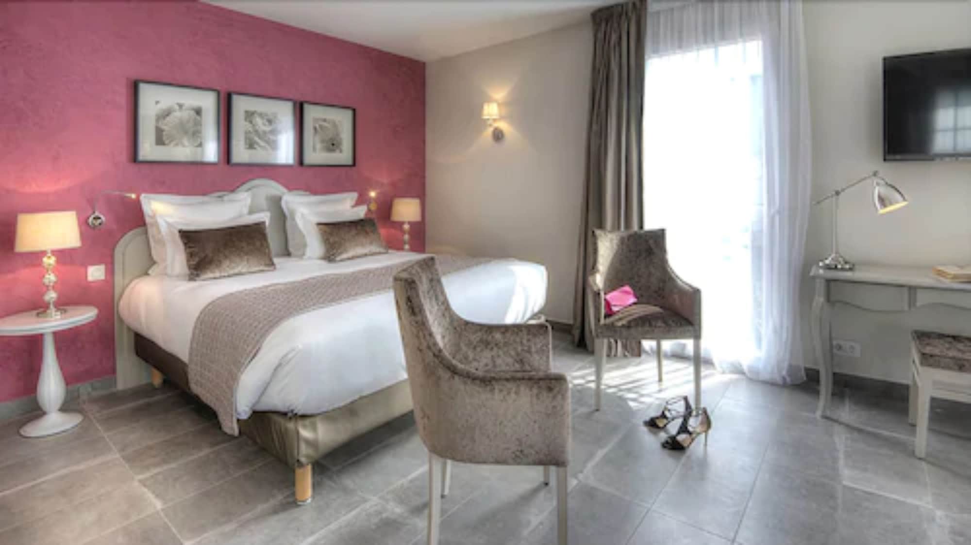 PRESTIGE, JUNIOR SUITE