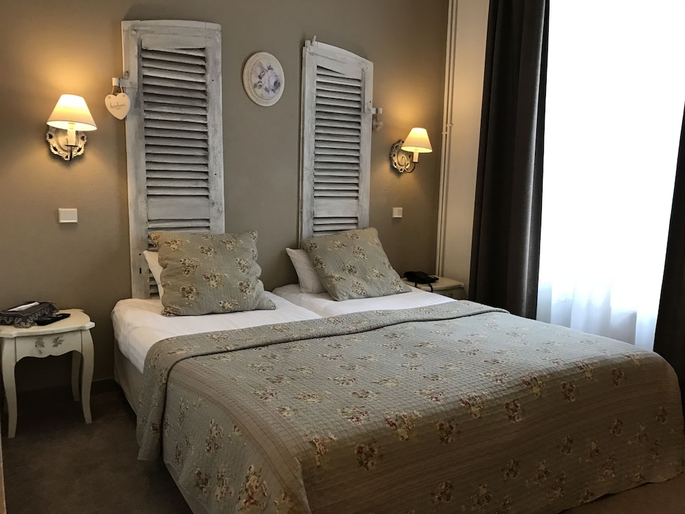 HOTEL ARVOR 17/36