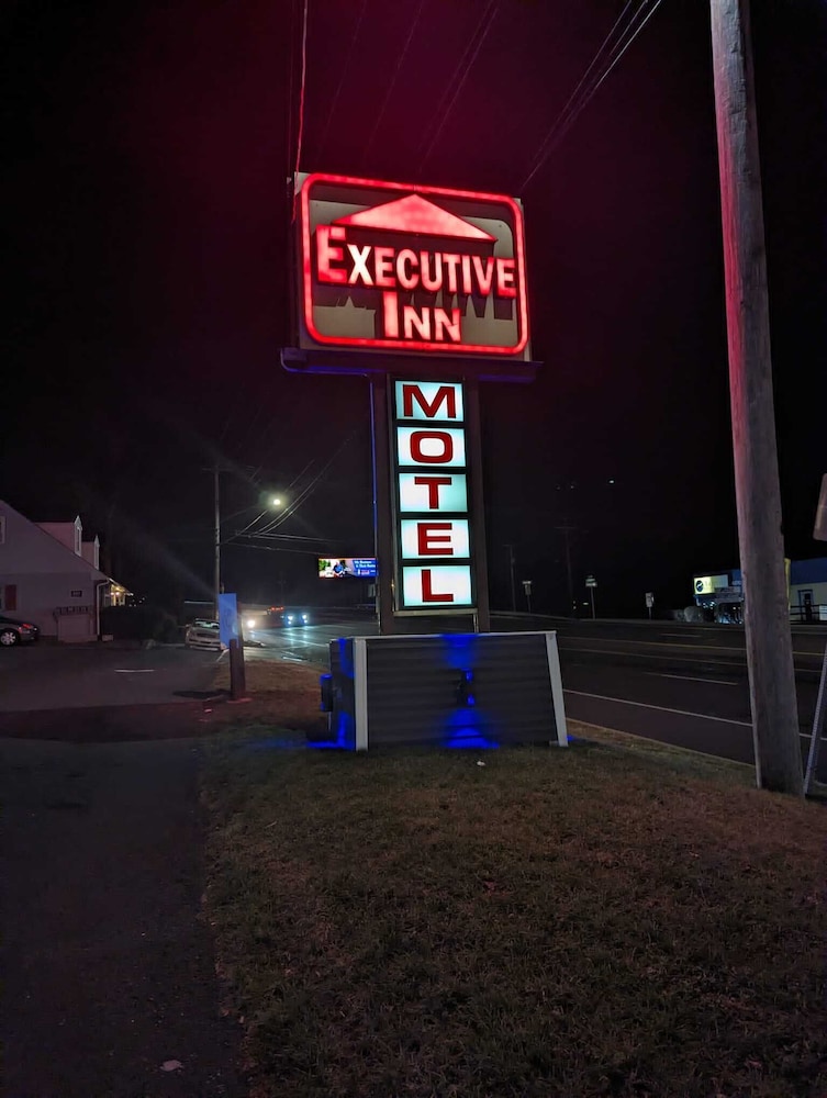 Executive Inn Coopersburg 31/33