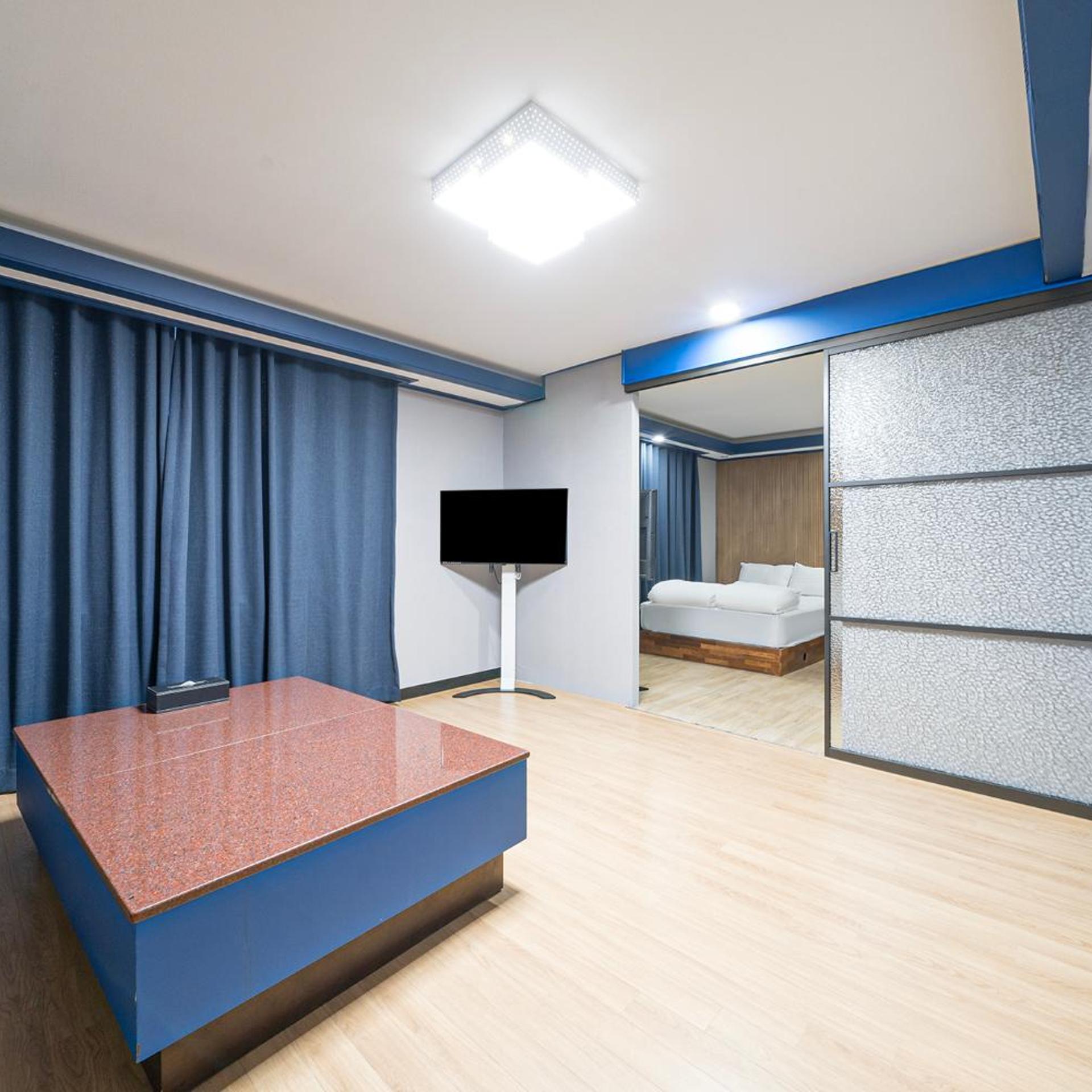 Noblesse Hotel 93/100